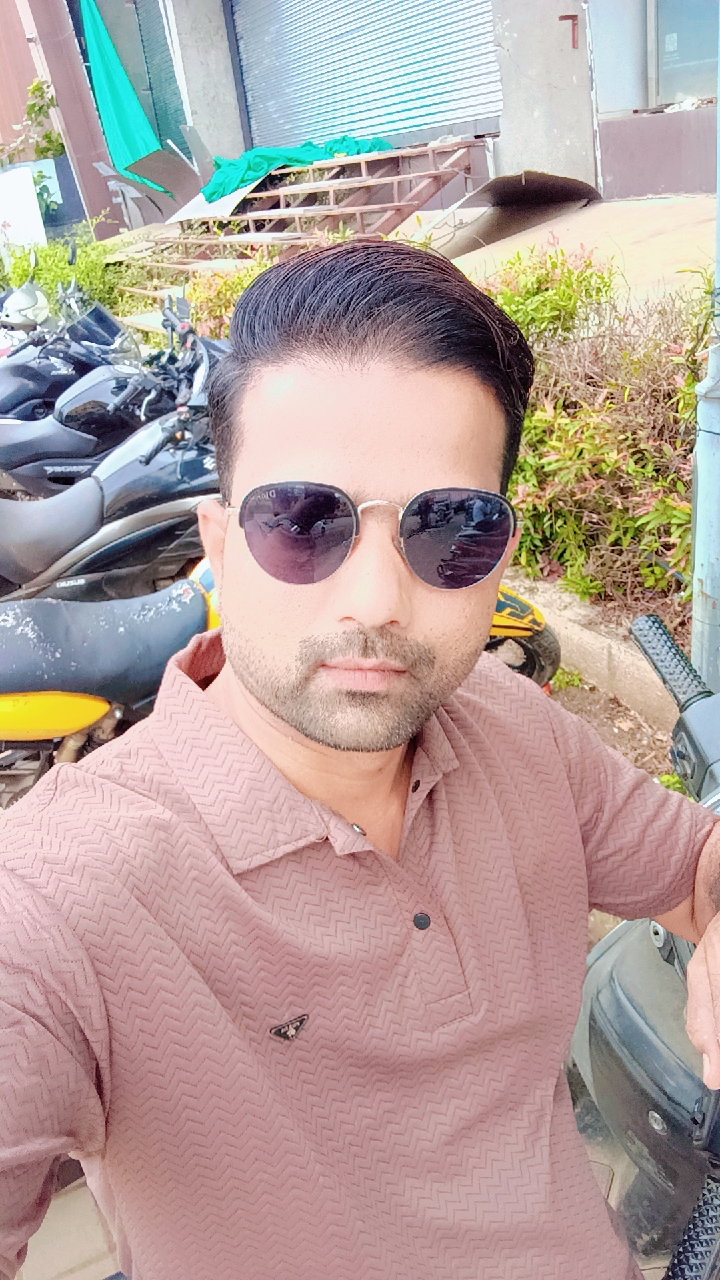 Naeem Nazir Tamboli