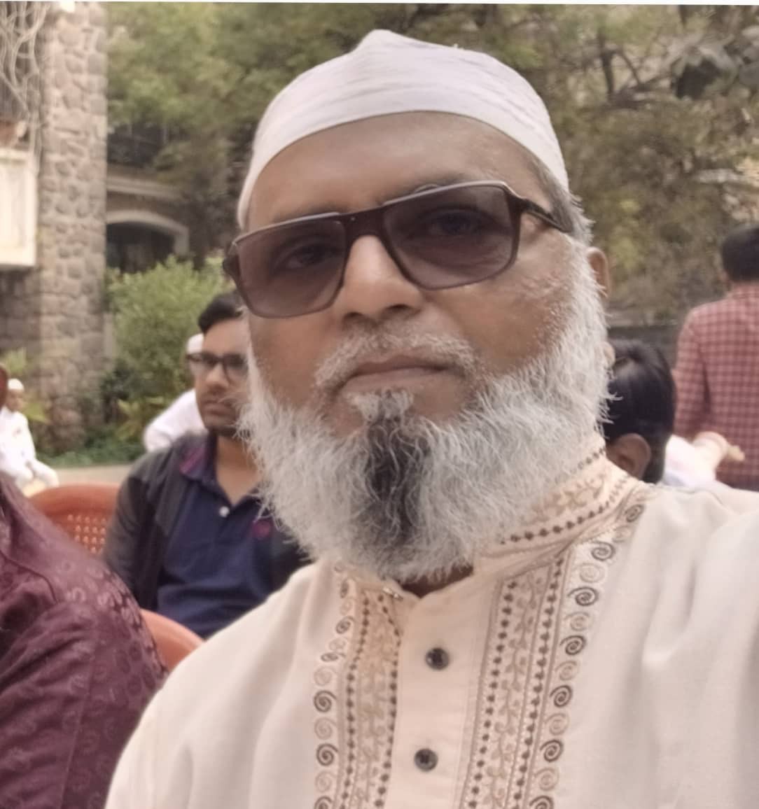 AZIZ DAUDBHAI TAMBOLI